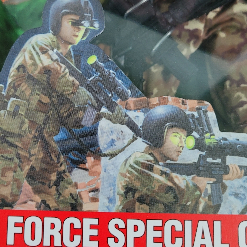 Hasbro 2000 G.I. Joe Air Force Special Ops USAF Soldier 12” Figure - Picture 2 of 8